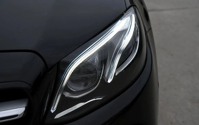 Mercedes-Benz Klasa E cena 137758 przebieg: 94947, rok produkcji 2017 z Ślesin małe 781